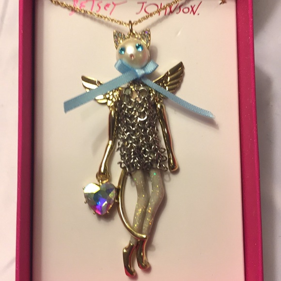 😇🐱BETSEY JOHNSON ANGEL CAT PENDANT NECKLACE - Picture 1 of 4